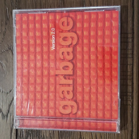 Garbage CD Version 2.0 - Picture 5 of 5